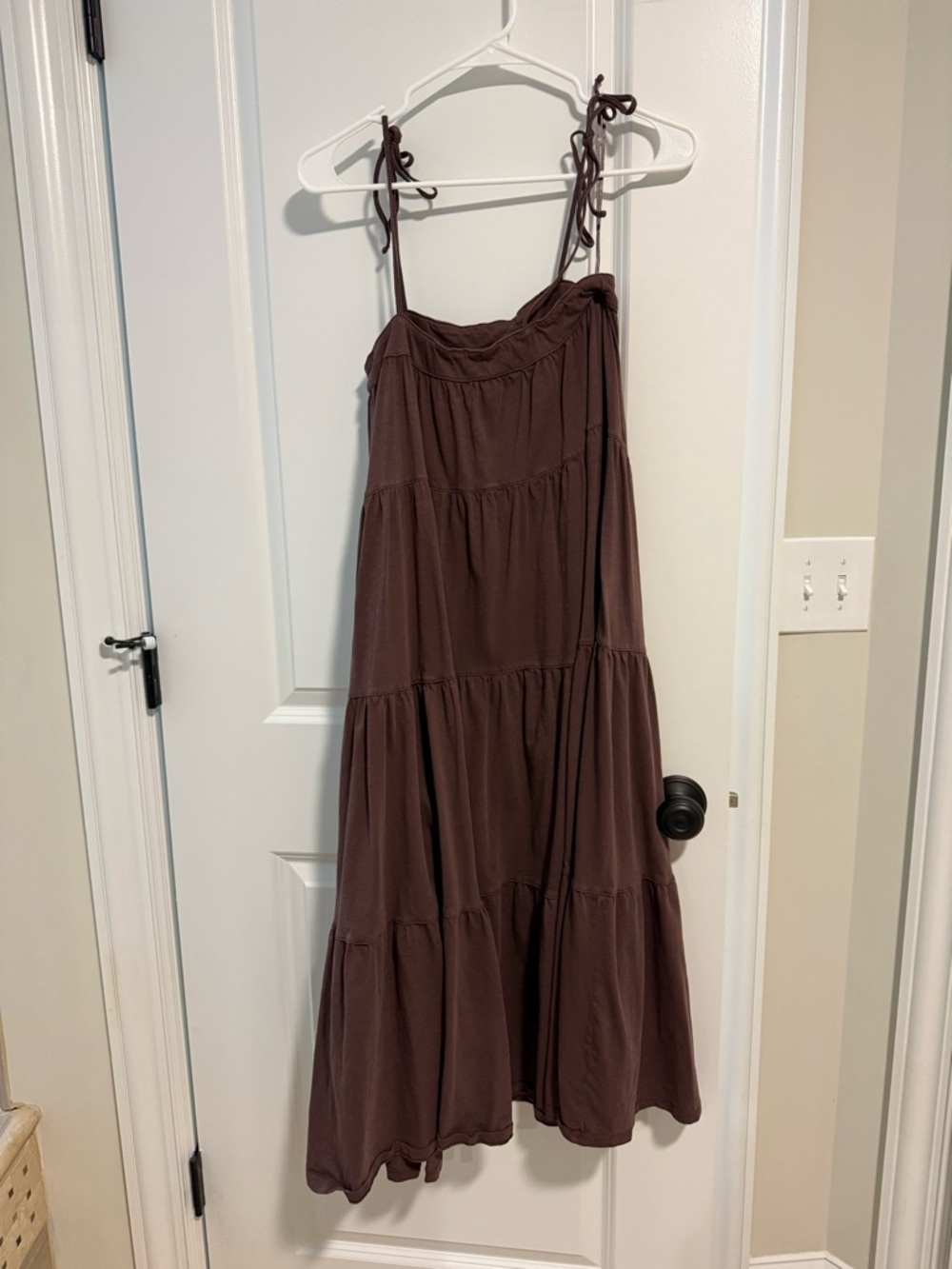 AE Brown Tiered Spaghetti-Strap Maxi Dress size small